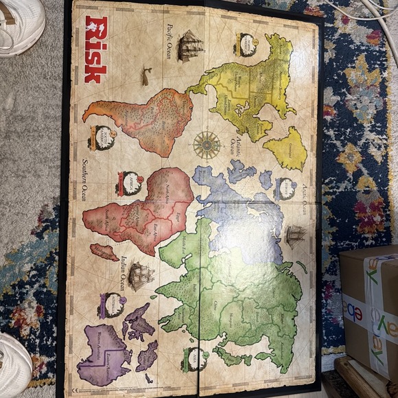 Used Risk Board Game Open Box Complete - Picture 5 of 5